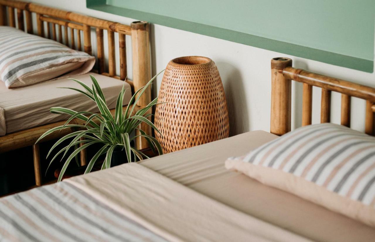 Bamboo Homestay Хюэ Экстерьер фото